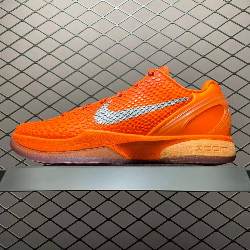 Nike Men’s Sneakers